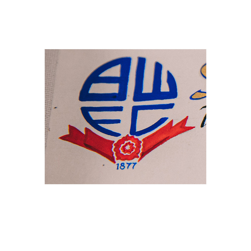 Book of Remembrance 3 Line and Crest Illustration
